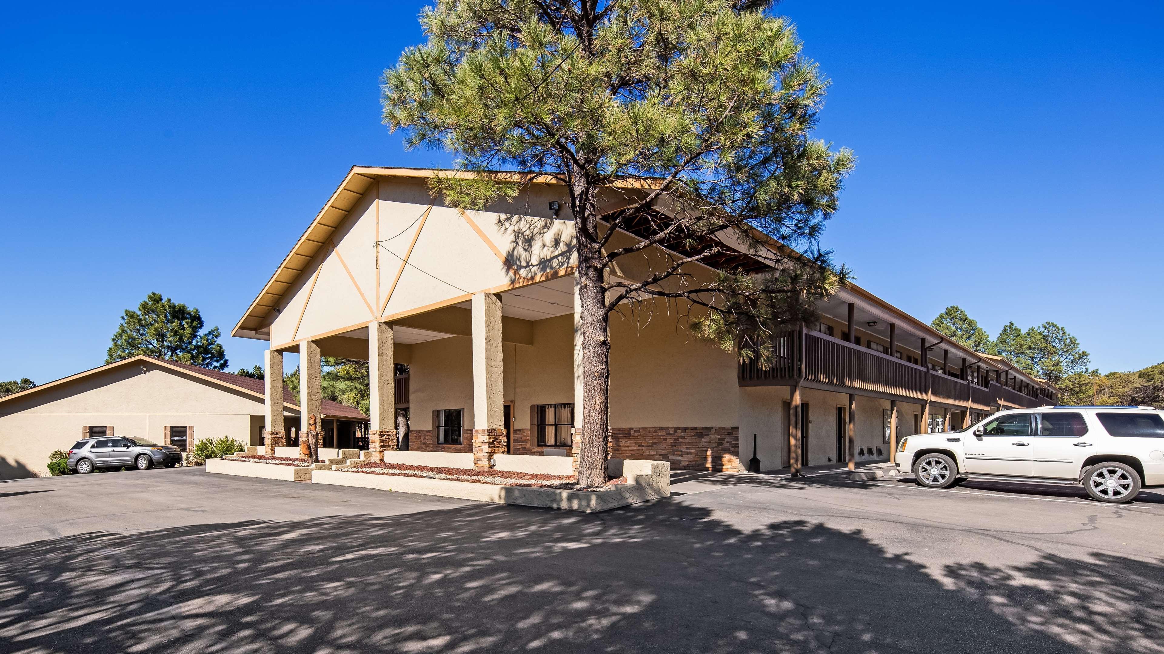Best Western Pine Springs Inn Ruidoso Downs Exteriör bild